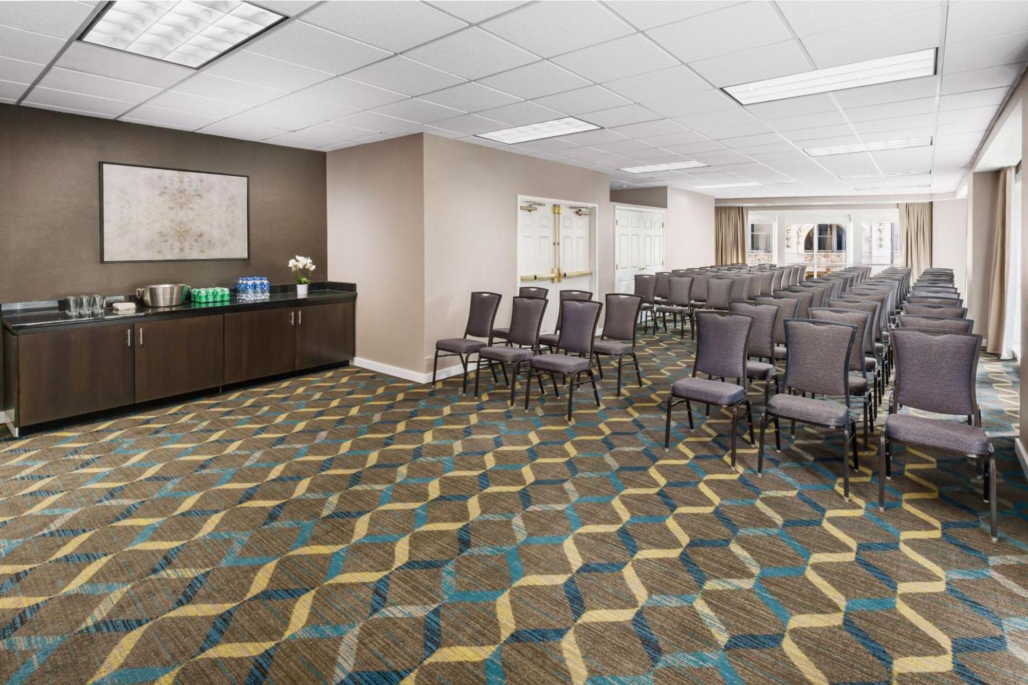 Residence Inn Atlanta Downtown Экстерьер фото