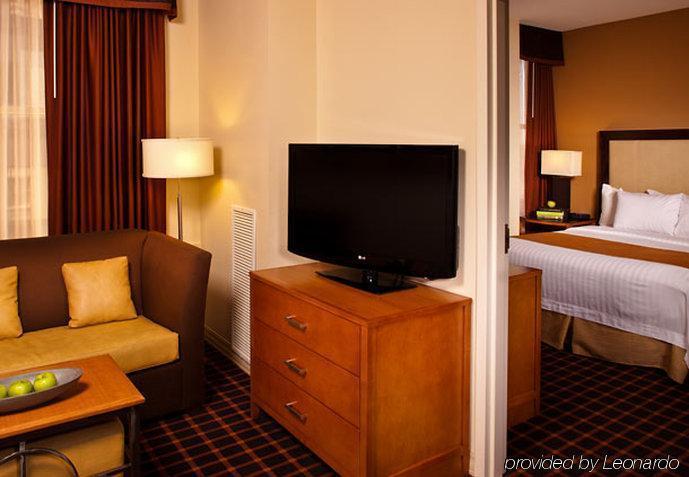 Residence Inn Atlanta Downtown Номер фото